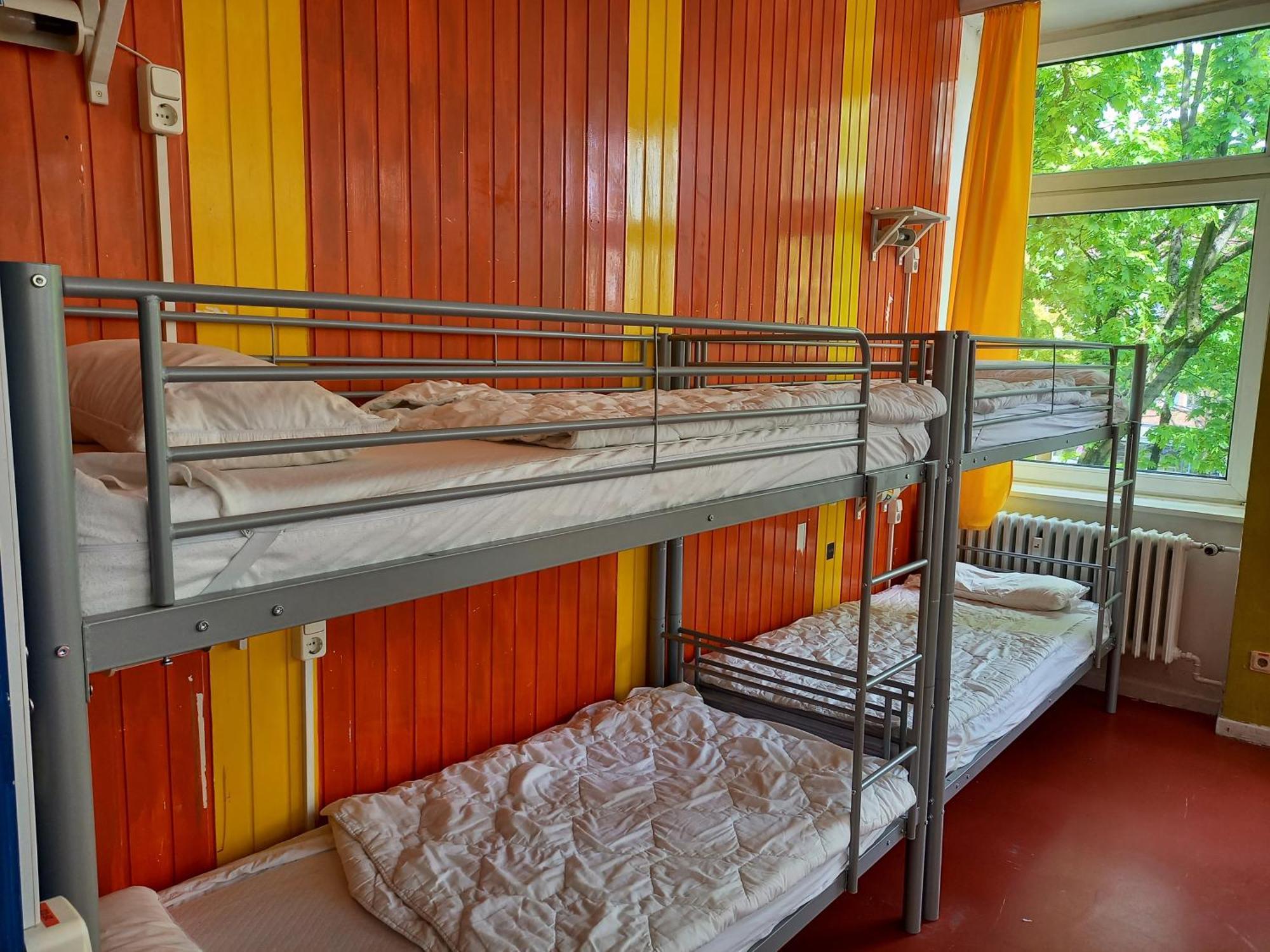 Instantsleep Backpackerhostel St Pauli Hamburg Exterior photo